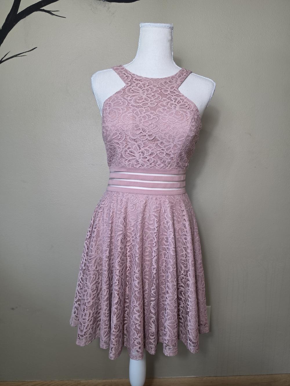 Dusty Rose Lace Fit & Flare Dress | Size 5 | Cutout Party Dress